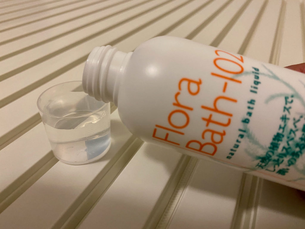 フローラバス102 2L 1個 フローラ 浴用化粧品 入浴液 入浴剤 - 家庭用品